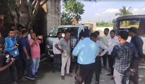 সাতক্ষীরায় এক ব্যক্তিকে ২০ হাজার টাকা জরিমানা