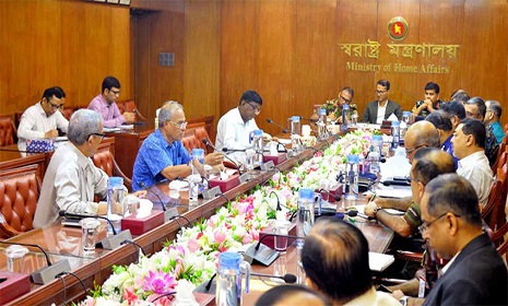 যাবজ্জীবন সাজার মেয়াদ কমাতে চায় সরকার