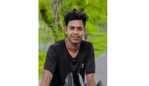 চোরাচালেনর ট্রলারে কাজ করতে গিয়ে ১১ দিন নিখোঁজ হাড়দ্দহের ইমরান