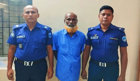 কাপ্তাই থানা পুলিশের অভিযানে পলাতক আসামি গ্রেফতার