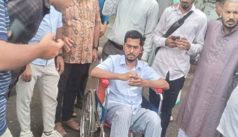 চিকিৎসার জন্য সিঙ্গাপুর যাচ্ছেন নুর