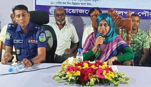 জামালপুর পৌরসভার দক্ষিণাঞ্চলে স্টেডিয়াম করার আশ্বাস ডিসির