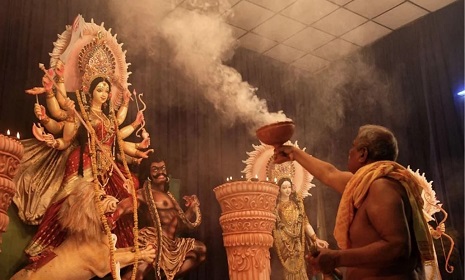 মহানবমীতে ভারাক্রান্ত ভক্তদের হৃদয়, বিসর্জন কাল