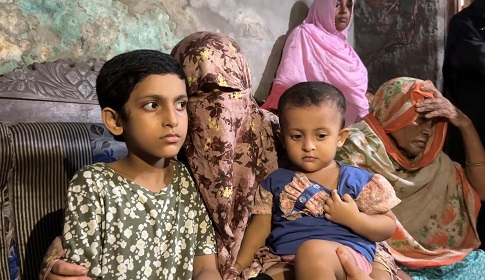 বাগেরহাটে বিদ্যুৎস্পৃষ্ট হয়ে রামপাল সেনা ক্যাম্পের দুই সদস্যের মৃত্যু