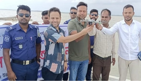 বরিশালে মা ইলিশ সংরক্ষণে নৌ-র‌্যালি