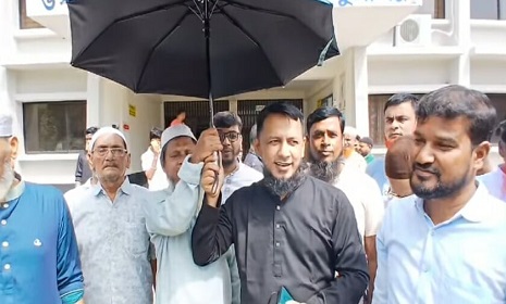 শ্রীনগর বাজার ব্যবসায়ী কমিটির নির্বাচনে প্রতীক বরাদ্দ সম্পন্ন  