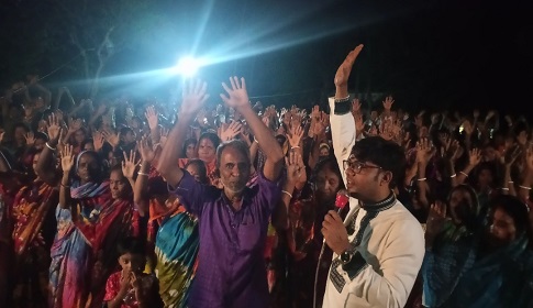 মহম্মদপুরে হিন্দু সম্প্রদায়ের চার শতাধিক নারী-পুরুষের বিএনপিতে যোগদান