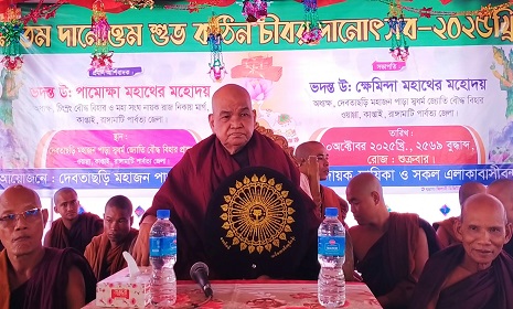 কাপ্তাইয়ে রায় সাহেব বৌদ্ধ বিহার ও স্বধর্ম জ্যোতি বৌদ্ধ বিহারে শুভ কঠিন চীবর দান সম্পন্ন