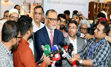‘সরকার ভোজ্যতেলের দাম বাড়ায়নি’