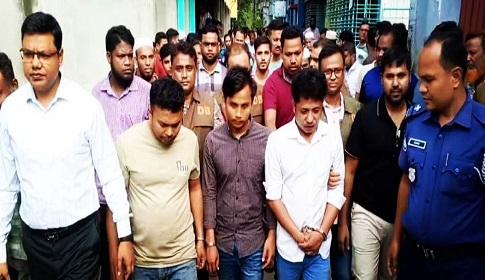 বারংবার কাশি দিয়ে ধরা পড়লেন চাকরিপ্রার্থী