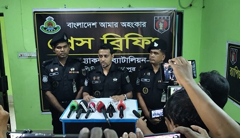 বন্যাকে বালিশ চাপা দিয়ে শ্বাসরোধে হত্যা করে সৌরভ