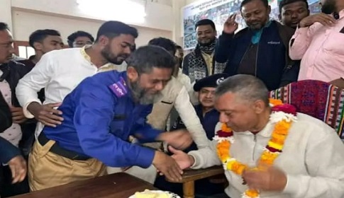 সুবর্ণচরে বয়সের তথ্য গোপন করে গ্রাম পুলিশে চাকরি করছেন আ.লীগ নেতা
