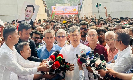 ‘জাতির ঐক্য বজায় রাখতে কেউ যেন বিভেদের পথে না যায়’