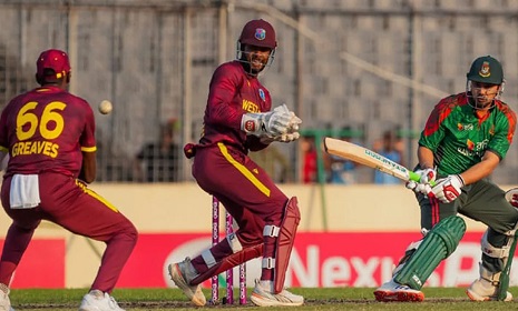 এক ম্যাচ হাতে রেখেই সিরিজ ওয়েস্ট ইন্ডিজের