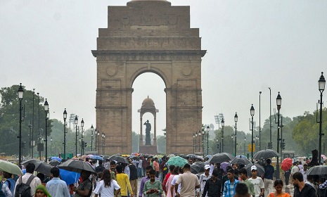 দিল্লির নাম পরিবর্তন করতে অমিত শাহকে চিঠি