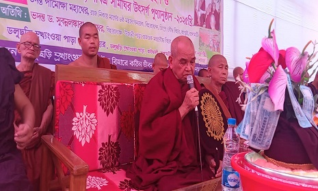 কাপ্তাইয়ে ডলুইছড়ি ম্রখ্যংওয়া বৌদ্ধ বিহার ও  ক্যক ম্যাক রাদানা বৌদ্ধ বিহারে শুভ কঠিন  চীবর দান সম্পন্ন