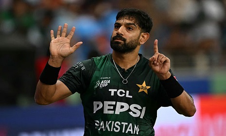 ভারতের বিপক্ষে সেই ঘটনায় দুই ম্যাচ নিষিদ্ধ হারিস রউফ