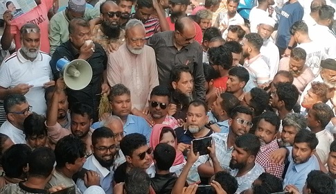 মুন্সীগঞ্জ-১ আসনে বিএনপির মনোনয়ন পুনর্বিবেচনার দাবিতে বিক্ষোভ 