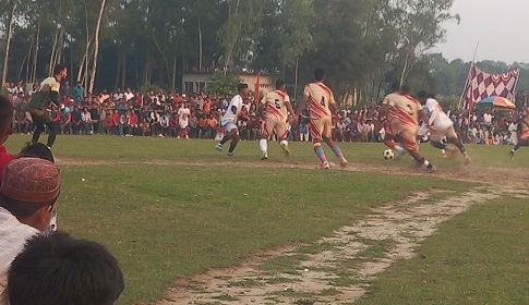 পঞ্চগড় ব্যারিস্টার জমির উদ্দিন সরকার টুর্নামেন্টে চ্যাম্পিয়ন স্বপ্ন-সৌখিন