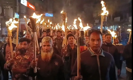 দিনাজপুর-২ আসনে বিএনপির ঘোষিত প্রার্থীর মনোনয়ন বাতিলের দাবিতে উত্তাল