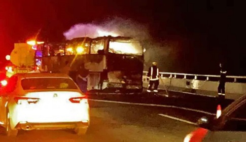 মক্কা-মদিনা রুটে ভয়াবহ বাস দুর্ঘটনা, ৪২ ভারতীয় ওমরাহযাত্রী নিহত  