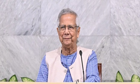 ‘কেউ আইনের ঊর্ধ্বে নয়’