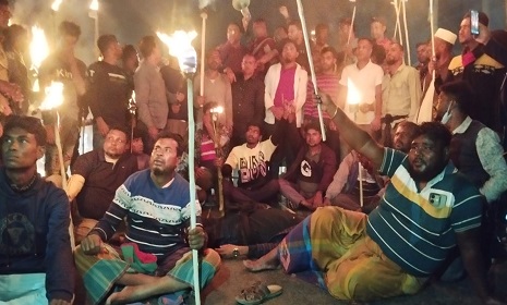 সাতক্ষীরা-২ আসনে চেয়ারম্যান আব্দুল আলীমকে দলীয় মনোনয়নের দাবিতে মশাল মিছিল