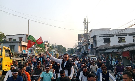 মণিরামপুরে ধানের শীর্ষ মনোনয়ন প্রত্যাশী কামরুজ্জামান শাহীন মোটরসাইকেল শোডাউন