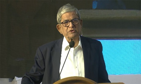 ‘বিভক্তির কারণেই সাংবাদিকরা রাজনীতিকদের পকেটে ঢুকে পড়েন’