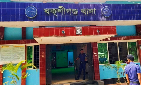 বকশীগঞ্জে ৫৯ জনের নামে মামলা, অজ্ঞাত আসামি ৩০০