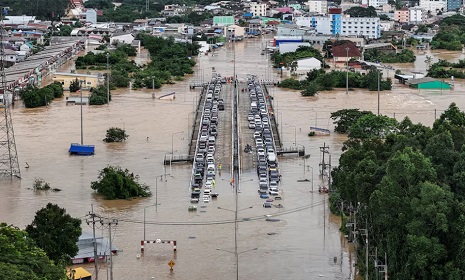 শ্রীলঙ্কায় জরুরি অবস্থা জারি