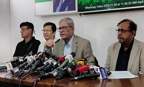 ‘খালেদা জিয়া বিদেশে নেওয়ার মতো অবস্থায় নেই’