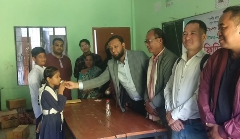 কাপ্তাইয়ে প্রাণিসম্পদ সপ্তাহে শিক্ষার্থীদের দেয়া হলো ‘সিদ্ধ ডিম’