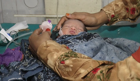 মাদারীপুরে ক্লিনিকের বাথরুম থেকে নবজাতক উদ্ধার