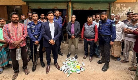 মহম্মদপুরে ভোক্তা অধিকারের অভিযানে দুই ব্যবসা প্রতিষ্ঠানকে জরিমানা