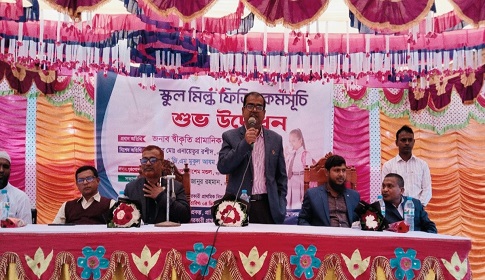 সোনাতলায় স্কুলে মিল্ক ফিডিং কর্মসূচির উদ্ধোধন