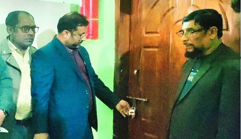 রোগীর পেটে গজ রেখে সেলাই, ক্লিনিকের ওটি সিলগালা