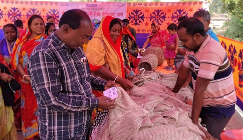 ফুটে উঠলো উপকূলীয় সংস্কৃতি, জীবিকা ও প্রকৃতির সমন্বিত রূপ