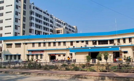 ৮ বছরেও শেষ হয় নাই নড়াইলের ২৫০ শয্যা হাসপাতালের নির্মাণ কাজ