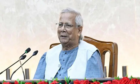 প্রধান উপদেষ্টার জরুরি বৈঠক, অভিযান জোরদারসহ গুরুত্বপূর্ণ সিদ্ধান্ত