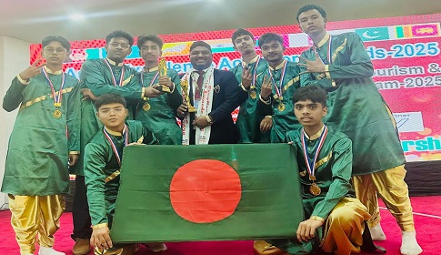 এশিয়ান এক্সিলেন্স অ্যাচিভার্স অ্যাওয়ার্ড পেলেন জামালপুরের ইমরান 