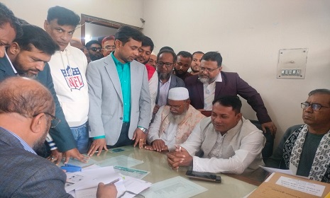 গোপালগঞ্জে বিএনপি মনোনীত ৩ প্রার্থীর মনোনয়ন সংগ্রহ