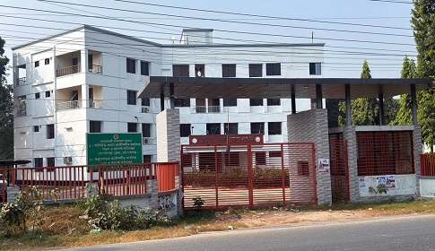 ঘুষের ১০ লাখ টাকা জব্দে ১১ দিনেও মামলা নেই