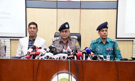 হাদির হত্যাকারীদের দুই সহযোগী ভারতে গ্রেফতার