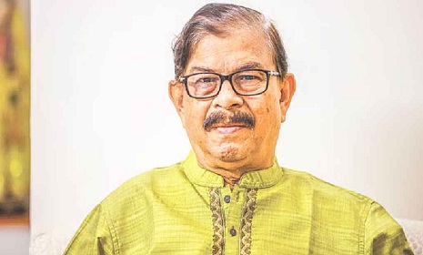 বাধা কাটল, নির্বাচনে অংশ নিতে পারবেন মান্না