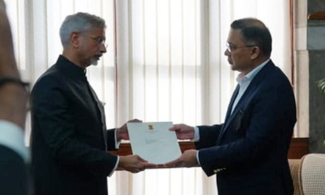 তারেক রহমানকে শোকবার্তা পৌঁছে দিলেন ভারতের পররাষ্ট্রমন্ত্রী