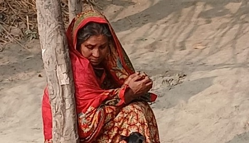 ‘এবার এখনা কম্বলও পাই নাই বাবা’