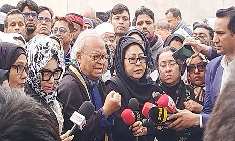 ‘মায়ের দেখানো পথেই দেশ এগিয়ে নেবেন তারেক রহমান’