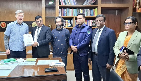 নির্বাচনী পরিস্থিতি পর্যালোচনায় ঝিনাইদহে ইইউ প্রতিনিধি