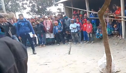 কুড়িগ্রামে চোর সন্দেহে যুবককে পিটিয়ে হত্যা